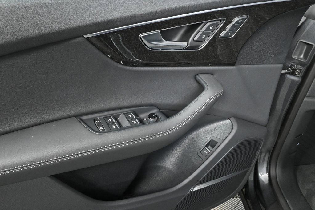 New 2025 Audi Q8 Premium Plus image 6