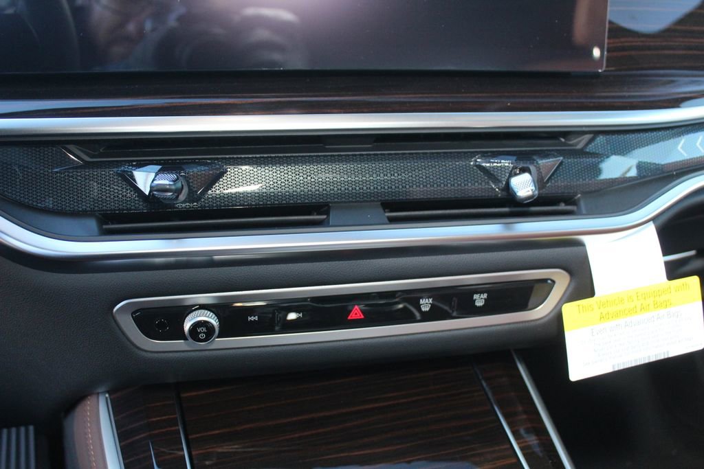 New 2026 BMW X5 xDrive50e w/ Executive Package image 14