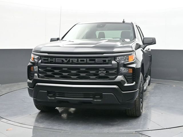 New 2026 Chevrolet Silverado 1500 Custom w/ LPO, Dark Essentials Package AWD/4WD image 2