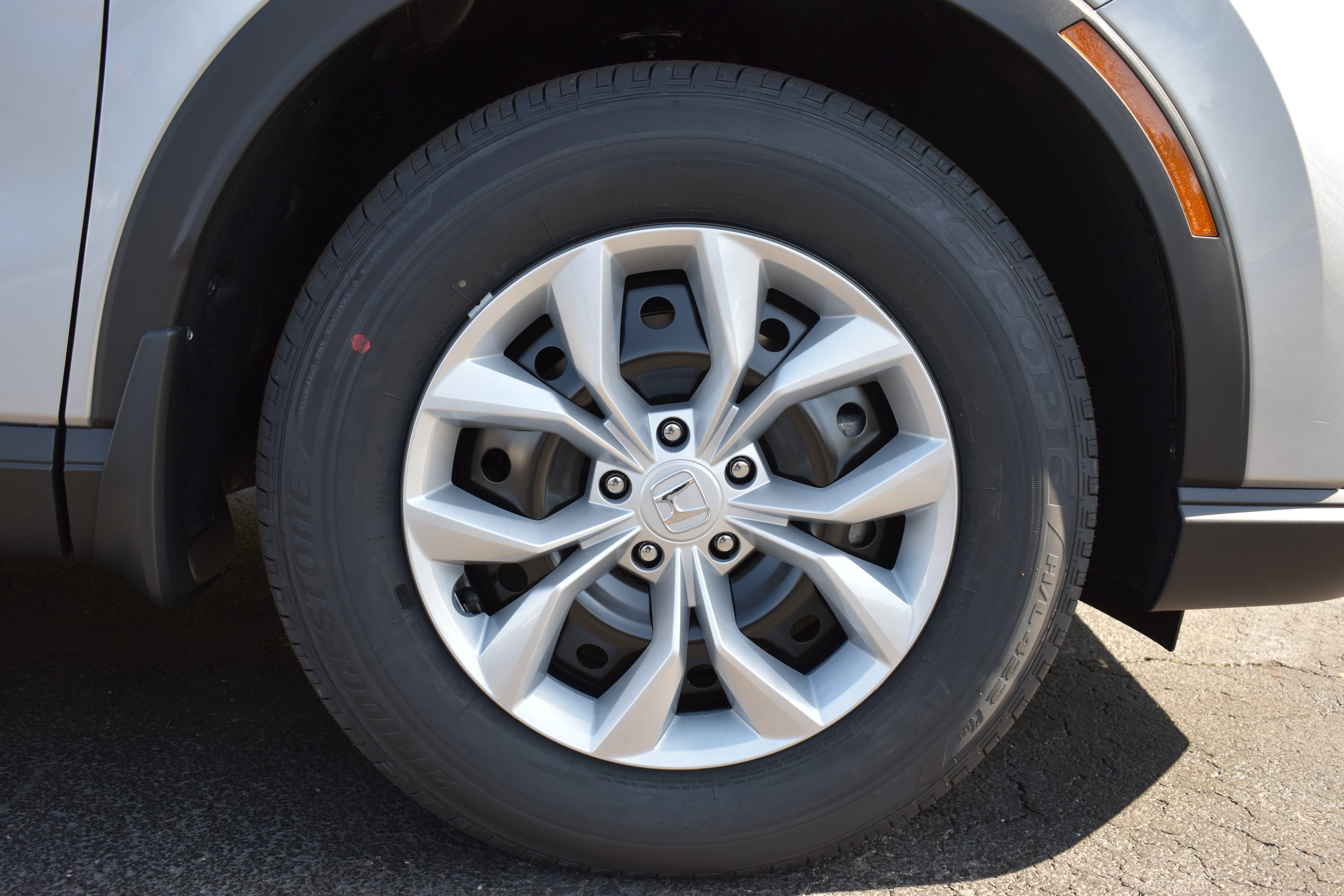 Used 2026 Honda CR-V LX image 9