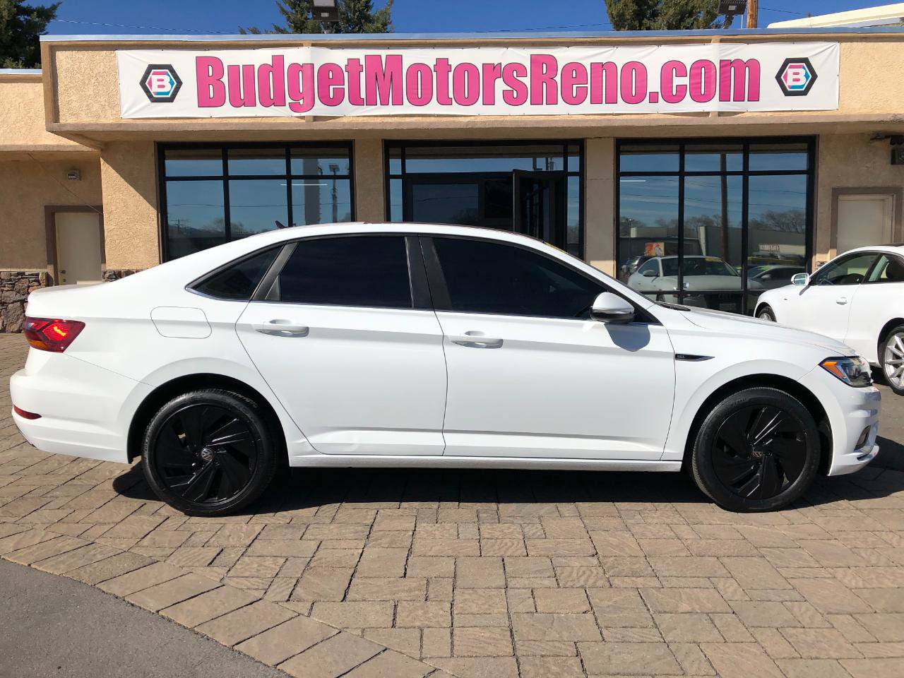 Used 2019 Volkswagen Jetta SEL Premium FWD image 1