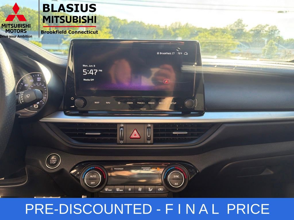 Used 2024 Kia Forte GT-Line FWD image 31