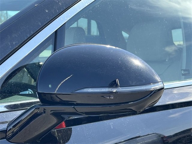 Used 2024 Genesis GV70 2.5T w/ Advanced Package image 46