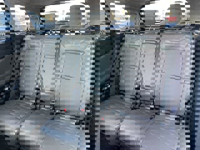 Used 2025 Lincoln Corsair Grand Touring image 13