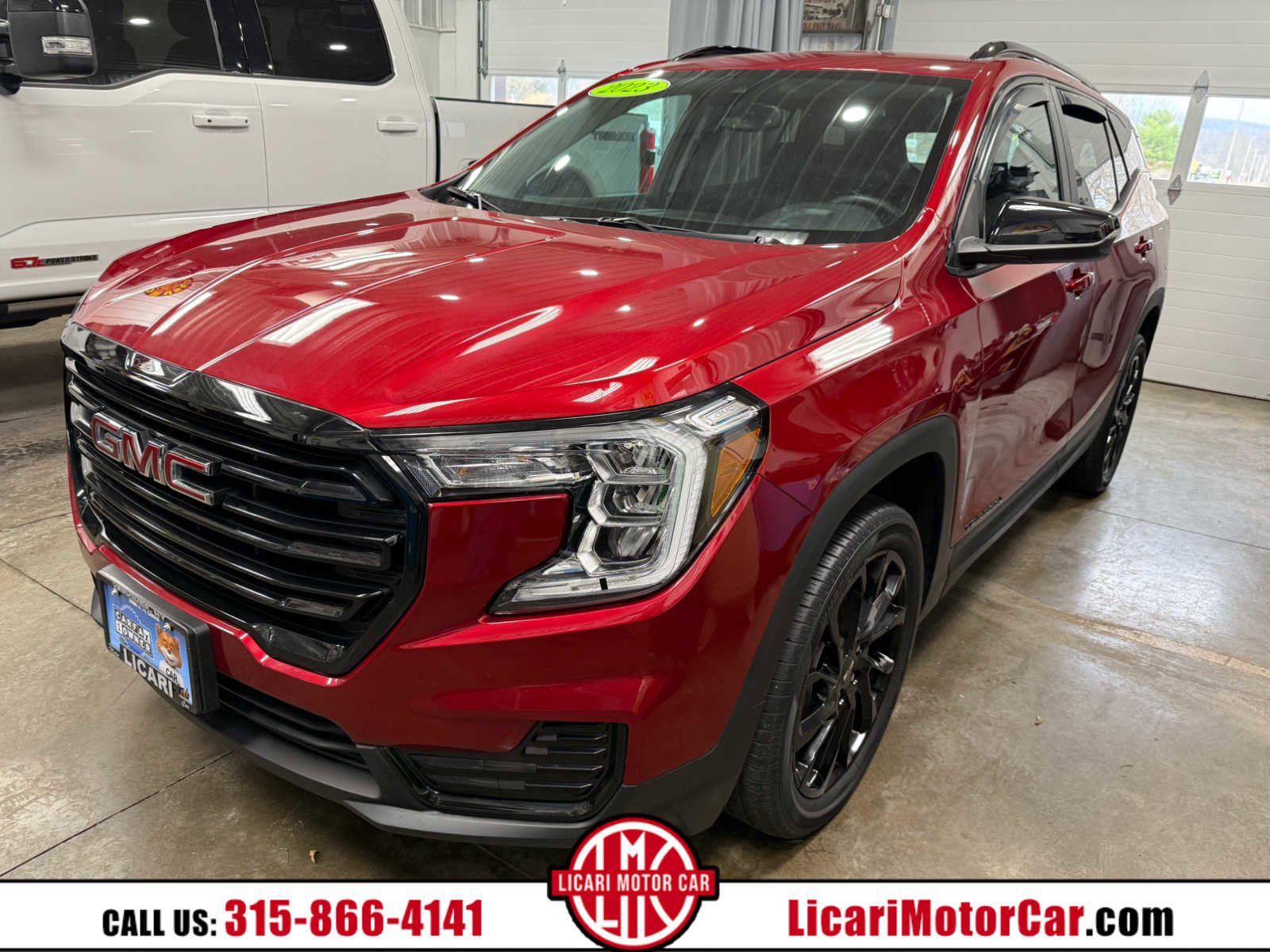 Used 2023 GMC Terrain SLE w/ Elevation Edition AWD/4WD image 1