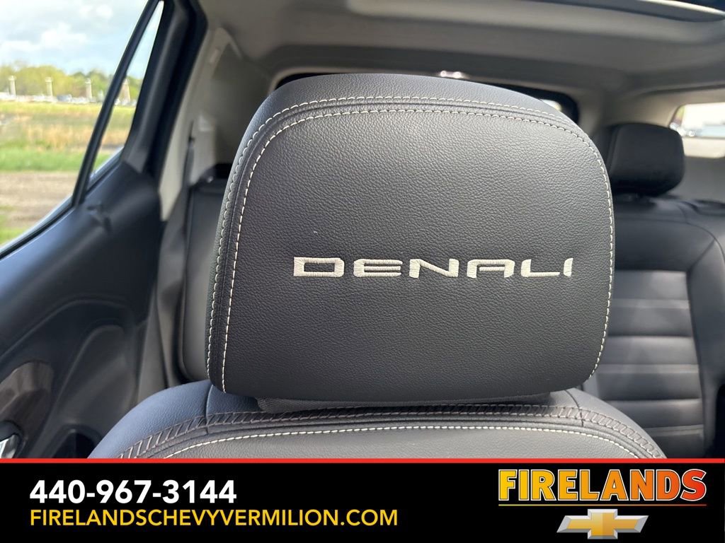Used 2023 GMC Terrain Denali w/ Black Diamond Edition AWD/4WD image 44