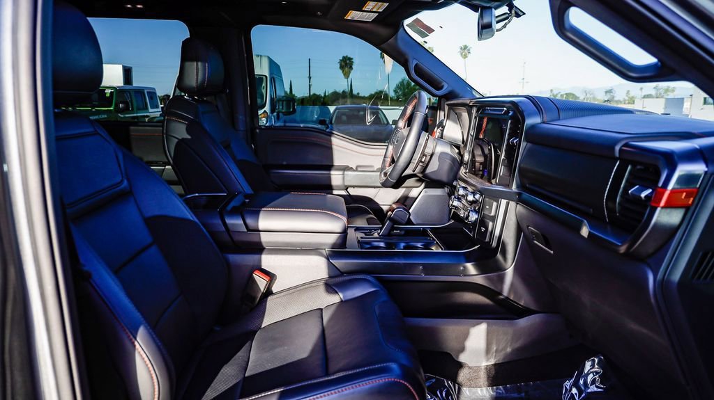 Used 2025 Ford F150 Raptor image 21