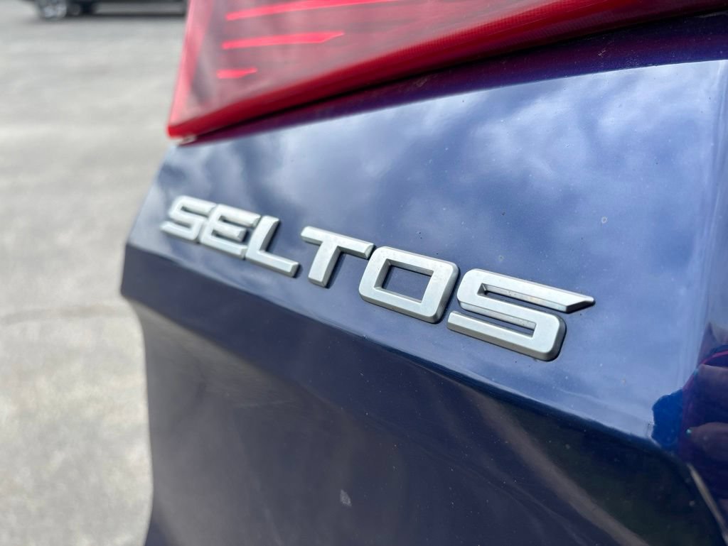 Used 2023 Kia Seltos EX AWD/4WD image 20