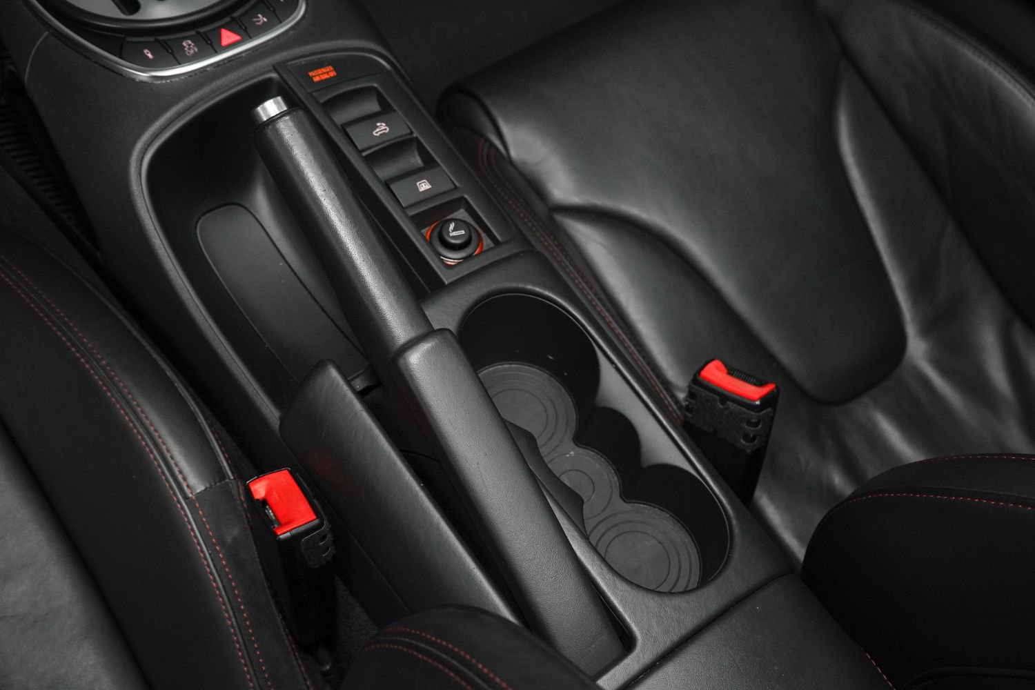 Used 2012 Audi R8 V10 image 49