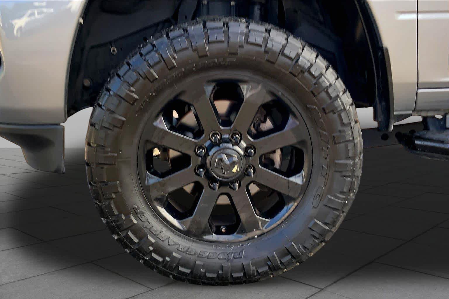 Used 2024 RAM 2500 Laramie w/ Night Edition AWD/4WD image 11