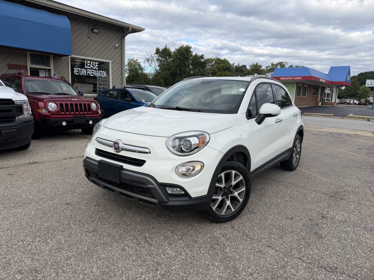 Used 2017 FIAT 500X Trekking AWD/4WD image 3