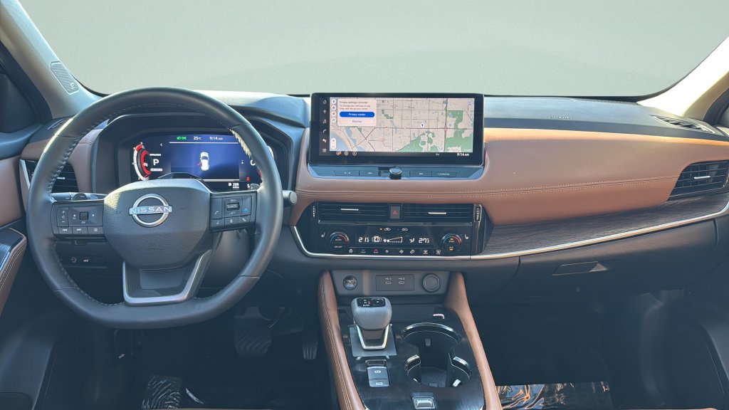 Used 2025 Nissan Rogue Platinum w/ Tech Package FWD image 22
