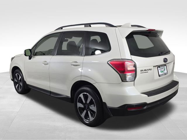 Used 2017 Subaru Forester 2.5i Limited image 5