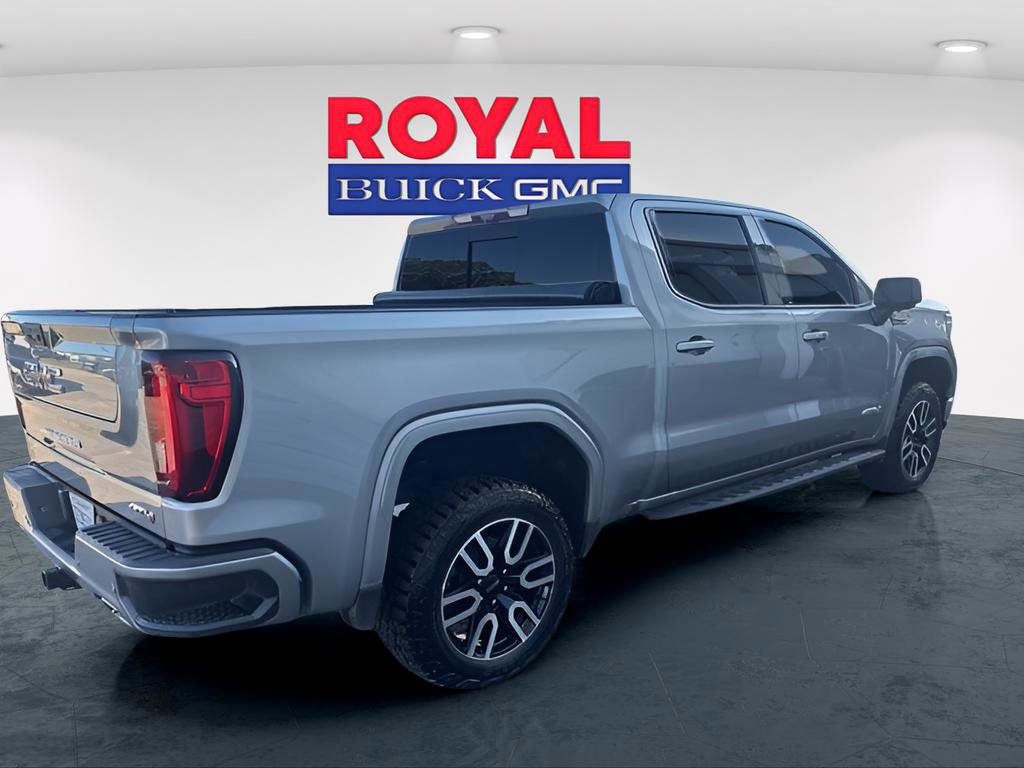 Used 2024 GMC Sierra 1500 AT4 w/ Technology Package image 8