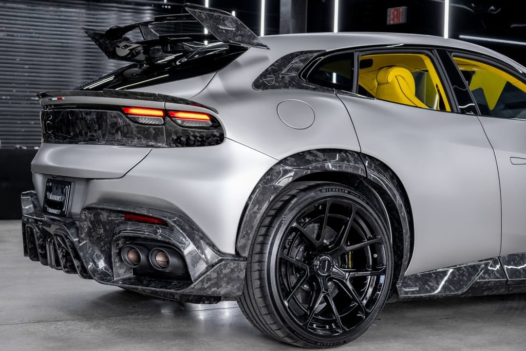 Used 2024 Ferrari Purosangue AWD/4WD image 40