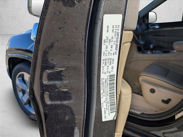 Used 2015 Jeep Grand Cherokee Overland w/ Advanced Technology Group image 22