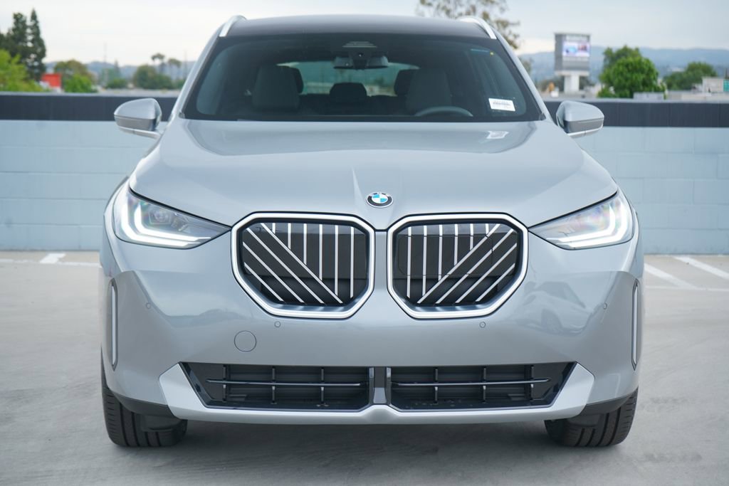 New 2026 BMW X3 xDrive30 w/ Convenience Package image 2