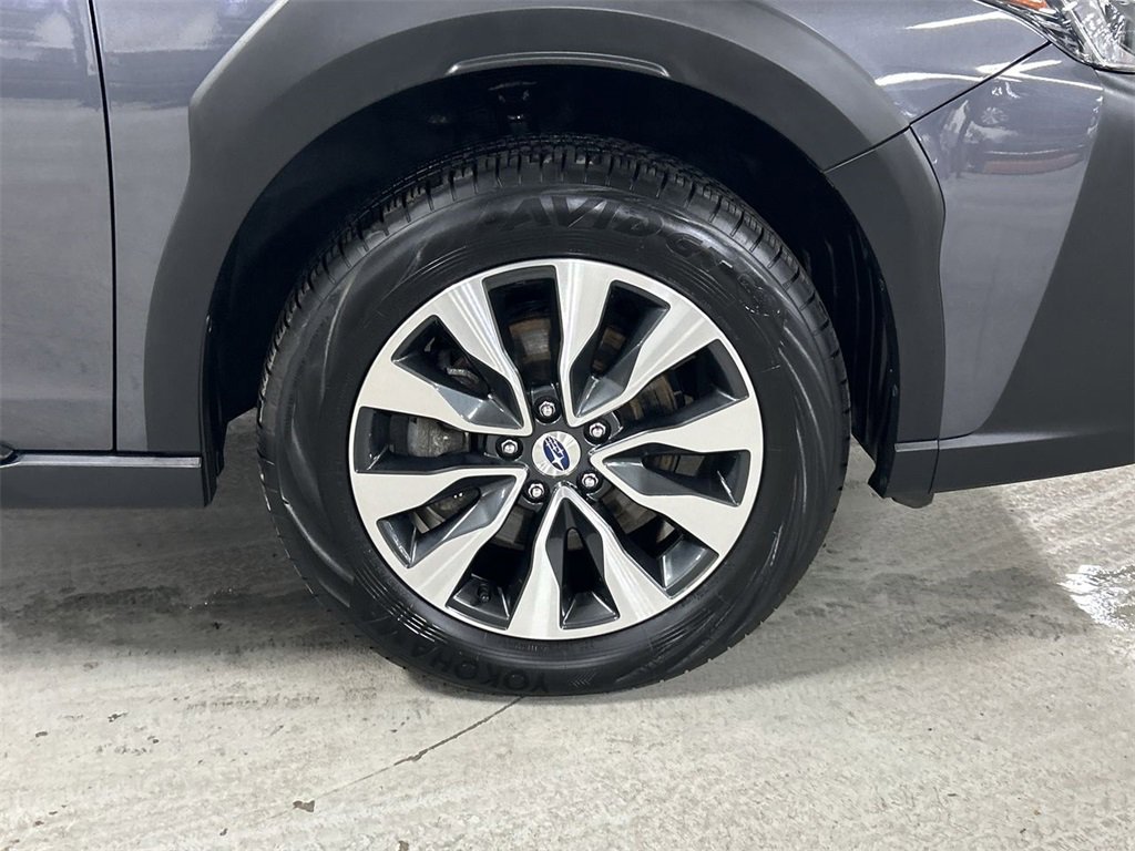 Certified 2023 Subaru Outback Limited image 13