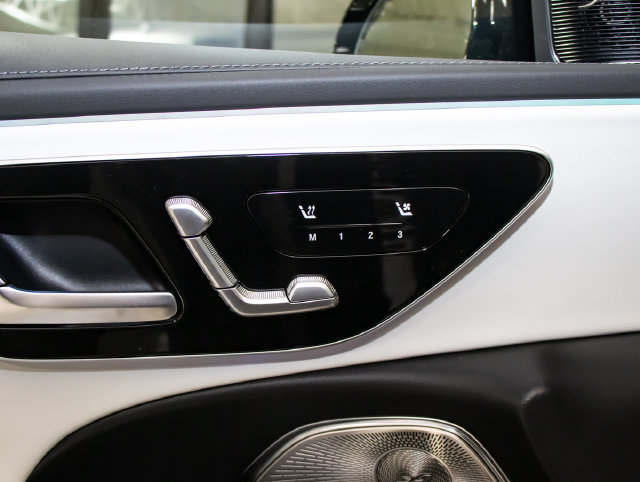 New 2027 Mercedes-Benz E 53 AMG e 4MATIC Wagon image 14
