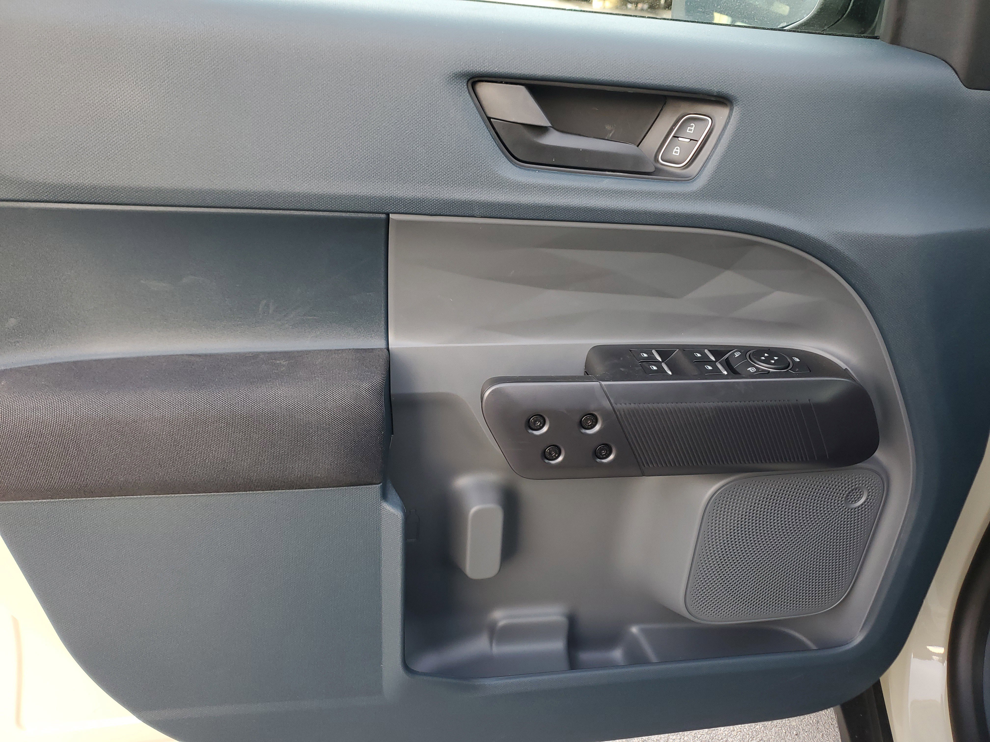 New 2025 Ford Maverick XL w/ Equipment Group 101A image 13