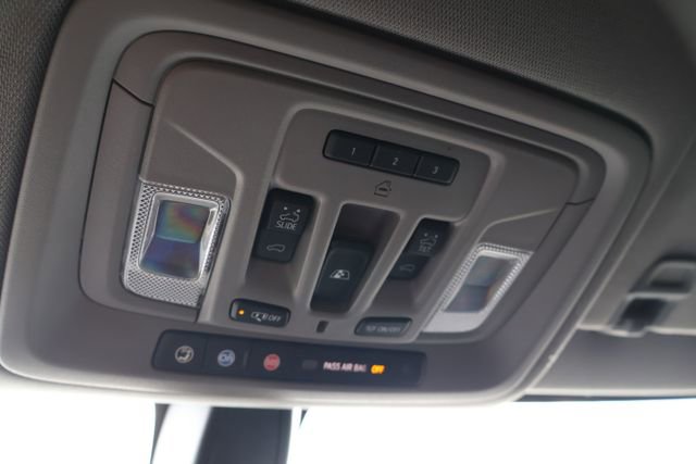 Used 2021 Chevrolet Silverado 1500 LTZ image 20