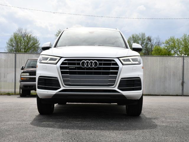 Used 2018 Audi Q5 2.0T Premium Plus w/ Premium Plus Package image 2