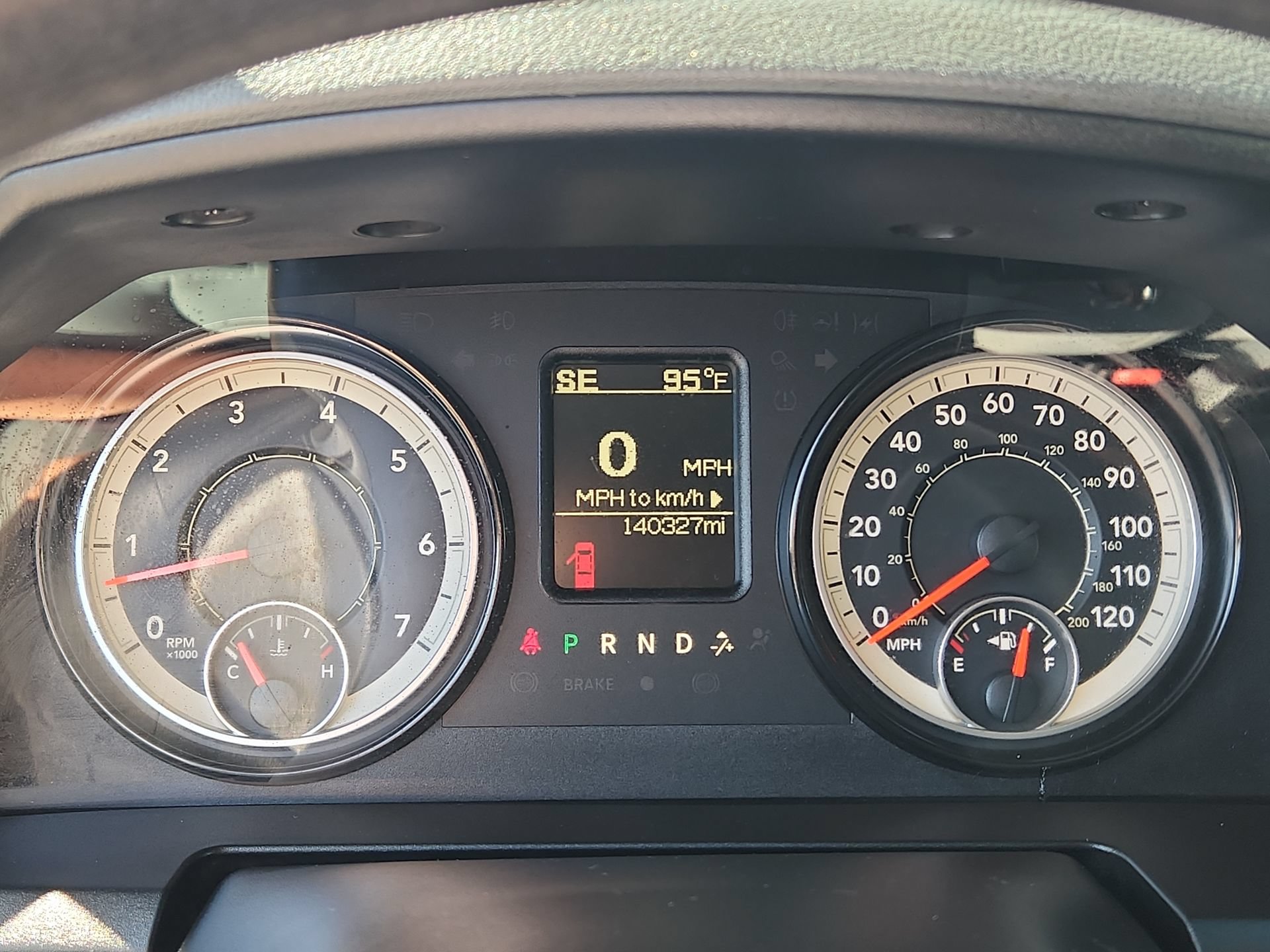 Used 2017 RAM 1500 Classic SLT RWD image 10