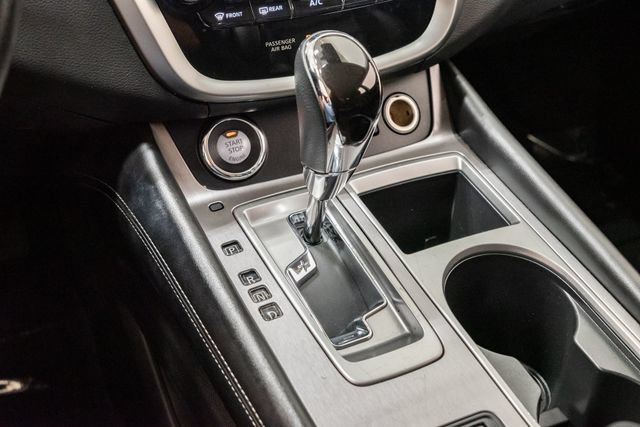 Used 2023 Nissan Murano SV FWD image 23