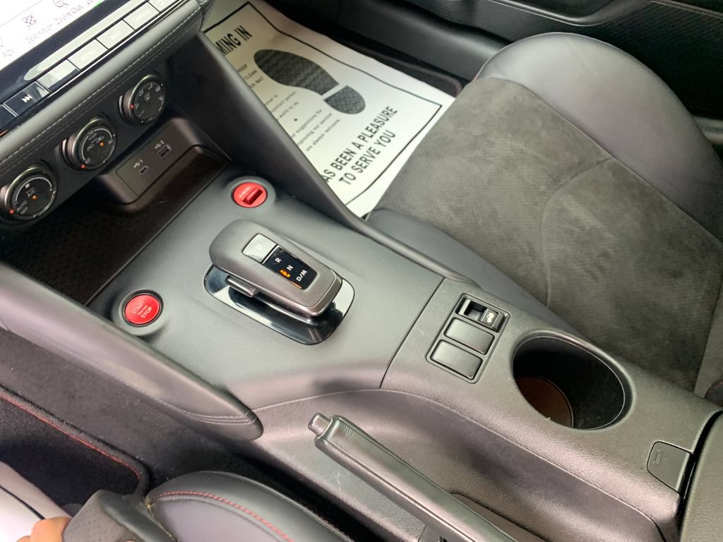 Certified 2025 Nissan Z NISMO w/ Floor Mat Package RWD image 15