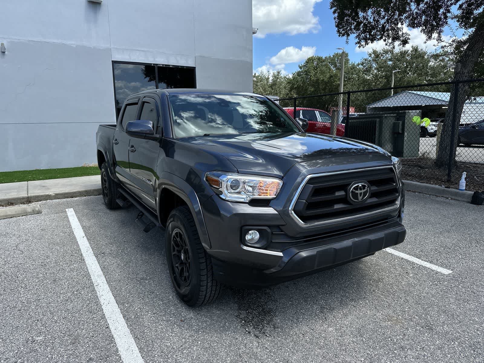 Used 2021 Toyota Tacoma SR5 RWD image 11