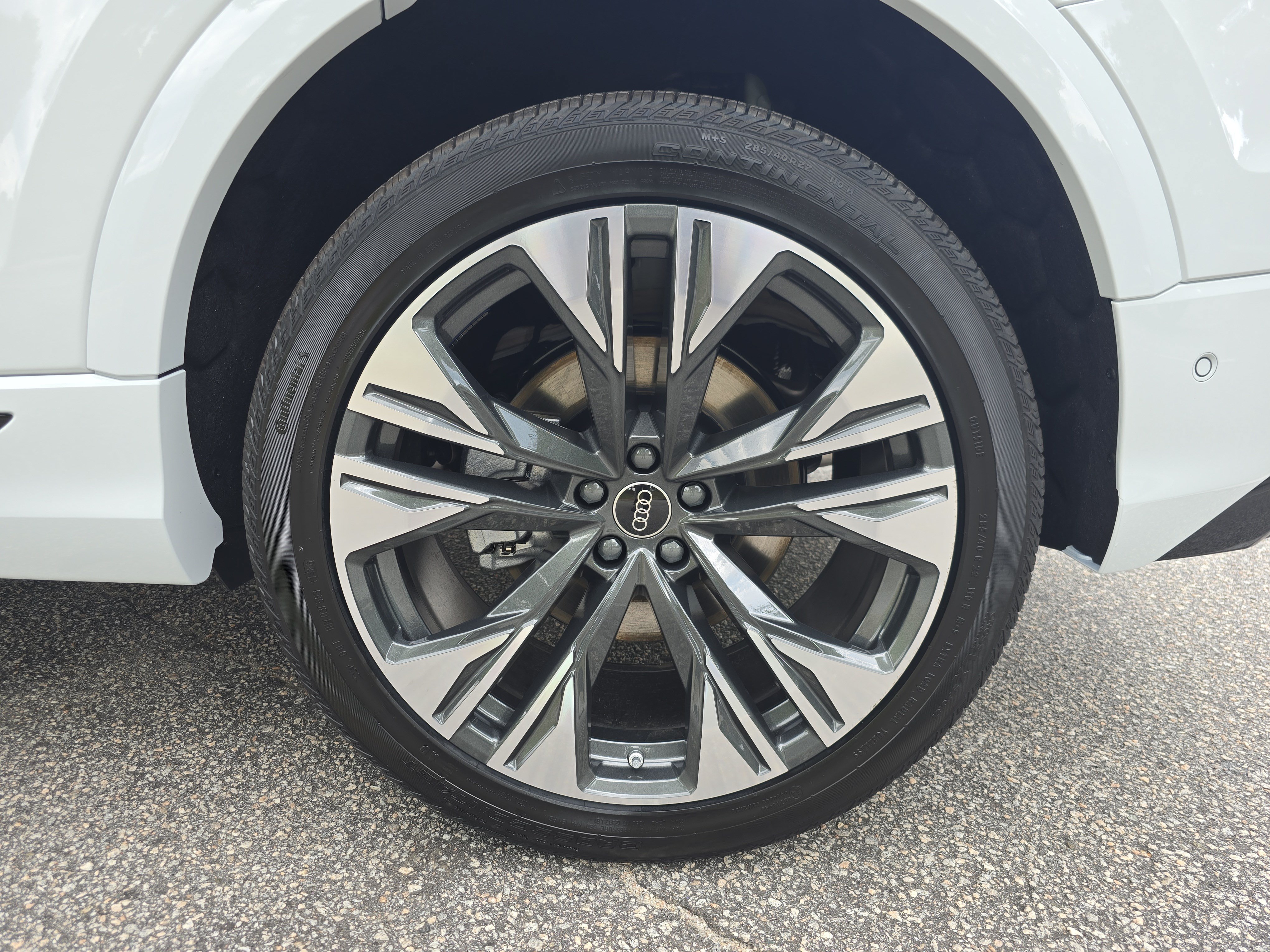 New 2026 Audi Q8 Premium Plus AWD/4WD image 30
