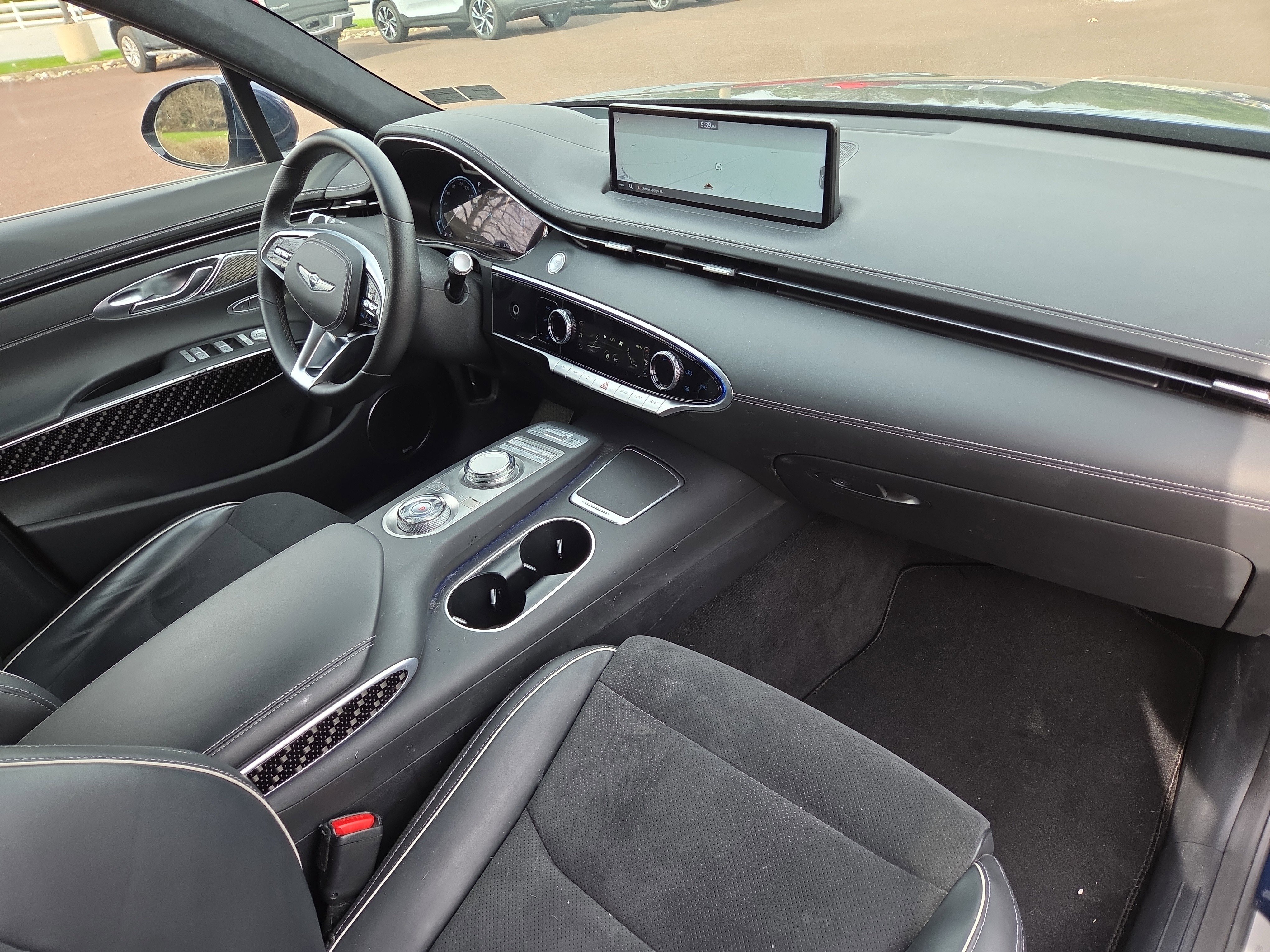 Used 2022 Genesis GV70 3.5T Sport w/ Sport Prestige Package image 18