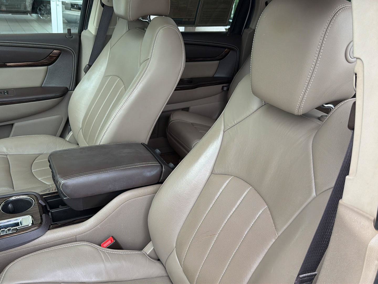 Used 2014 GMC Acadia Denali FWD image 29