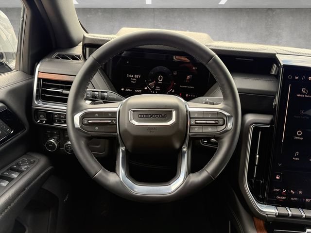 Used 2025 GMC Yukon XL Denali AWD/4WD image 21