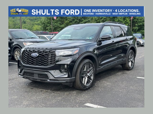 New 2026 Ford Explorer ST-Line w/ ST-Line Street Pack AWD/4WD image 1