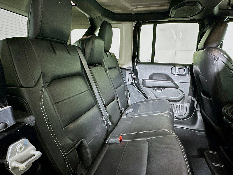 Used 2022 Jeep Wrangler Unlimited Sahara image 27