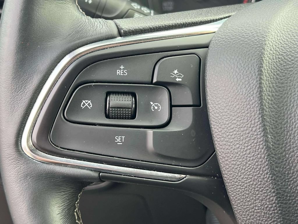 Used 2023 Buick Encore GX Preferred w/ Cold Weather Comfort Package FWD image 22