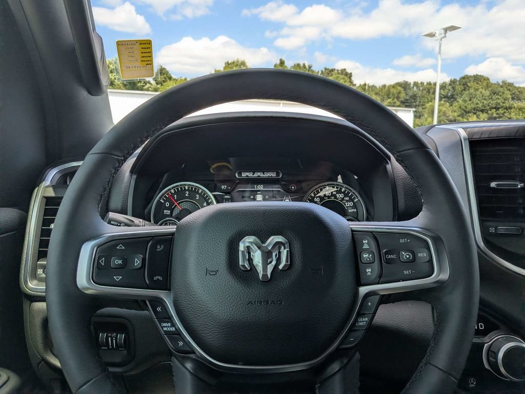 Used 2025 RAM 1500 Big Horn RWD image 27