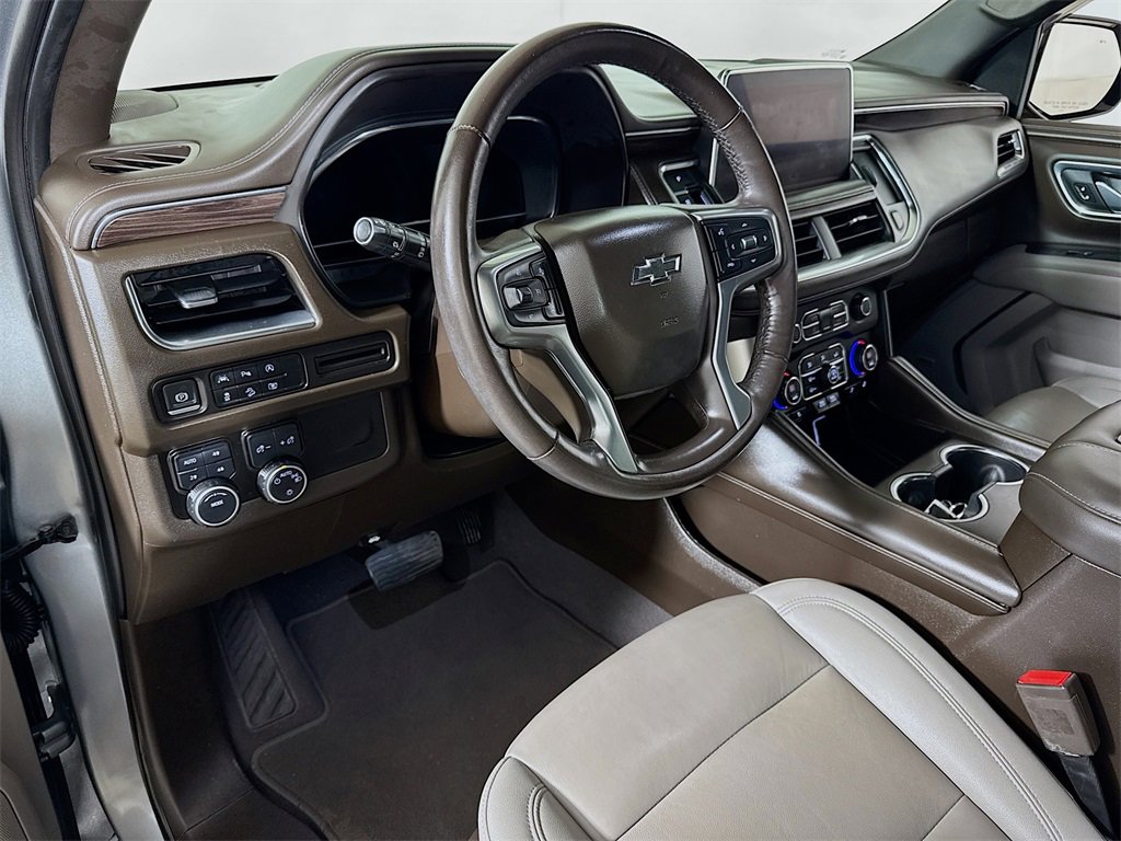 Certified 2023 Chevrolet Suburban Z71 w/ Luxury Package image 7