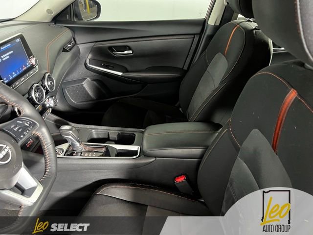 Used 2024 Nissan Sentra SR w/ Lighting Package FWD image 11