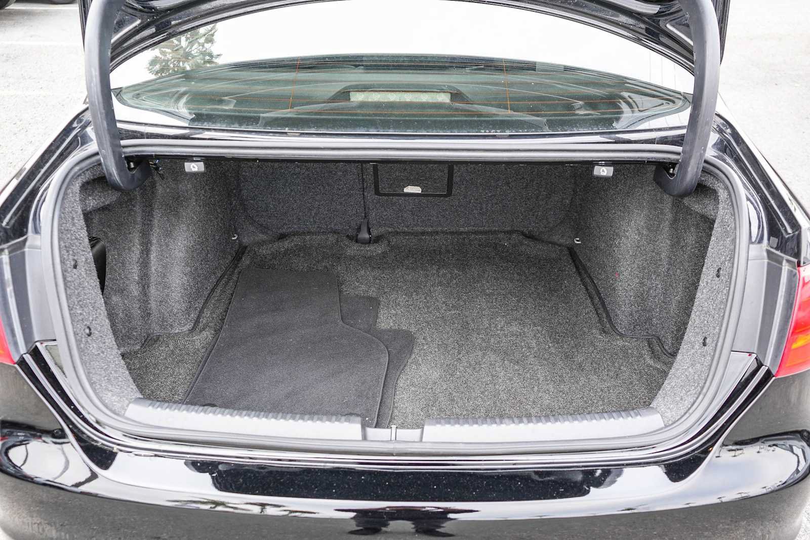 Used 2014 Volkswagen Jetta SE FWD image 27