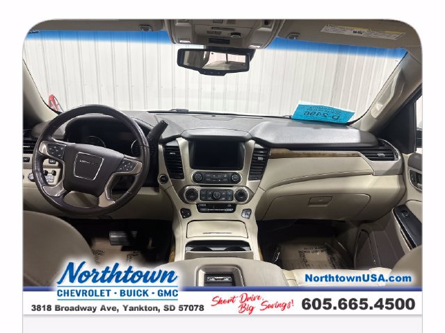 Used 2017 GMC Yukon Denali w/ Open Road Package AWD/4WD image 25