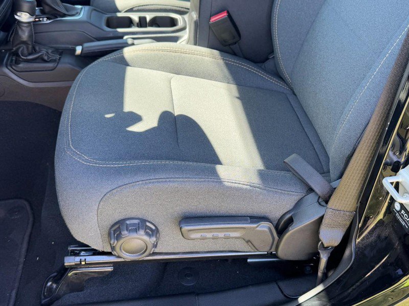 Used 2024 Jeep Gladiator Sport AWD/4WD image 22