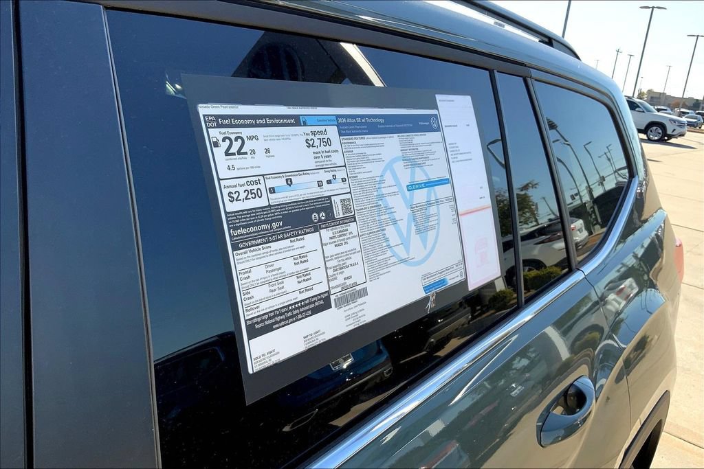 Used 2026 Volkswagen Atlas SE AWD/4WD image 14