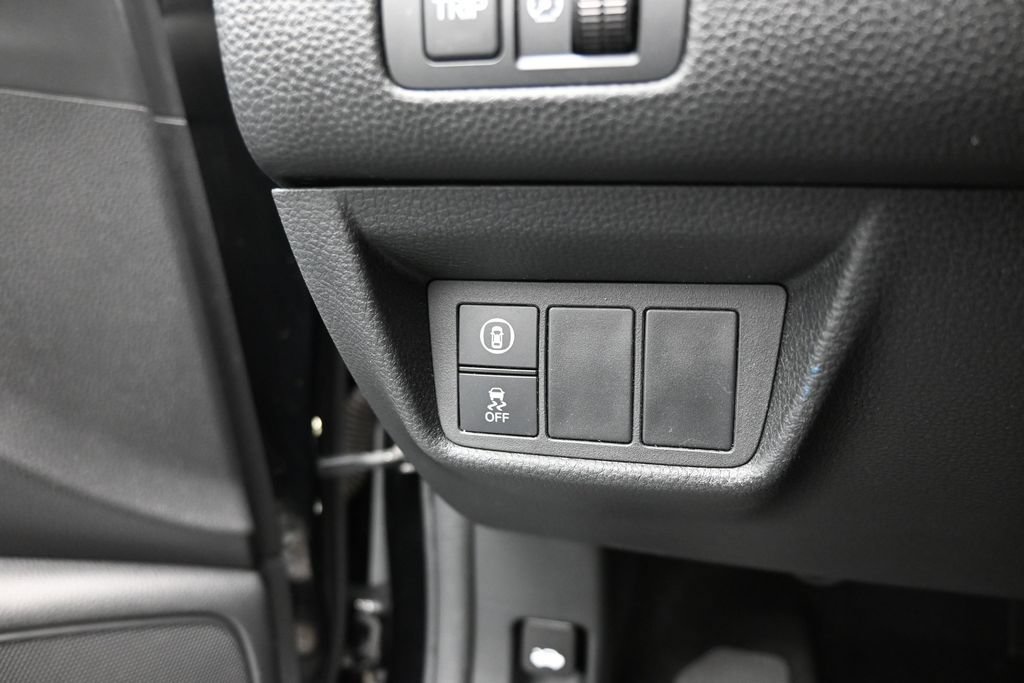 Used 2018 Honda Accord LX image 48