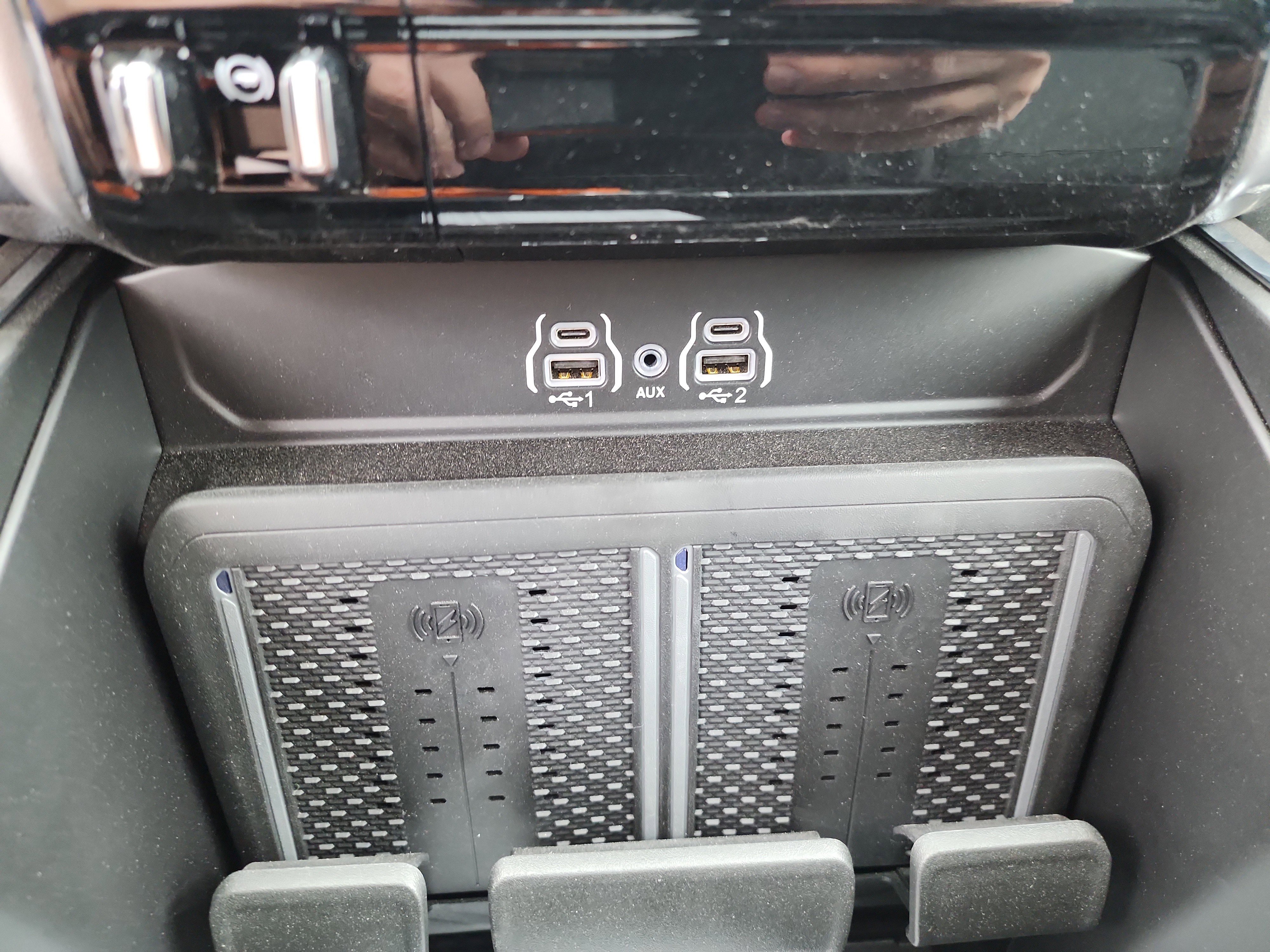 New 2025 RAM 2500 Laramie image 7