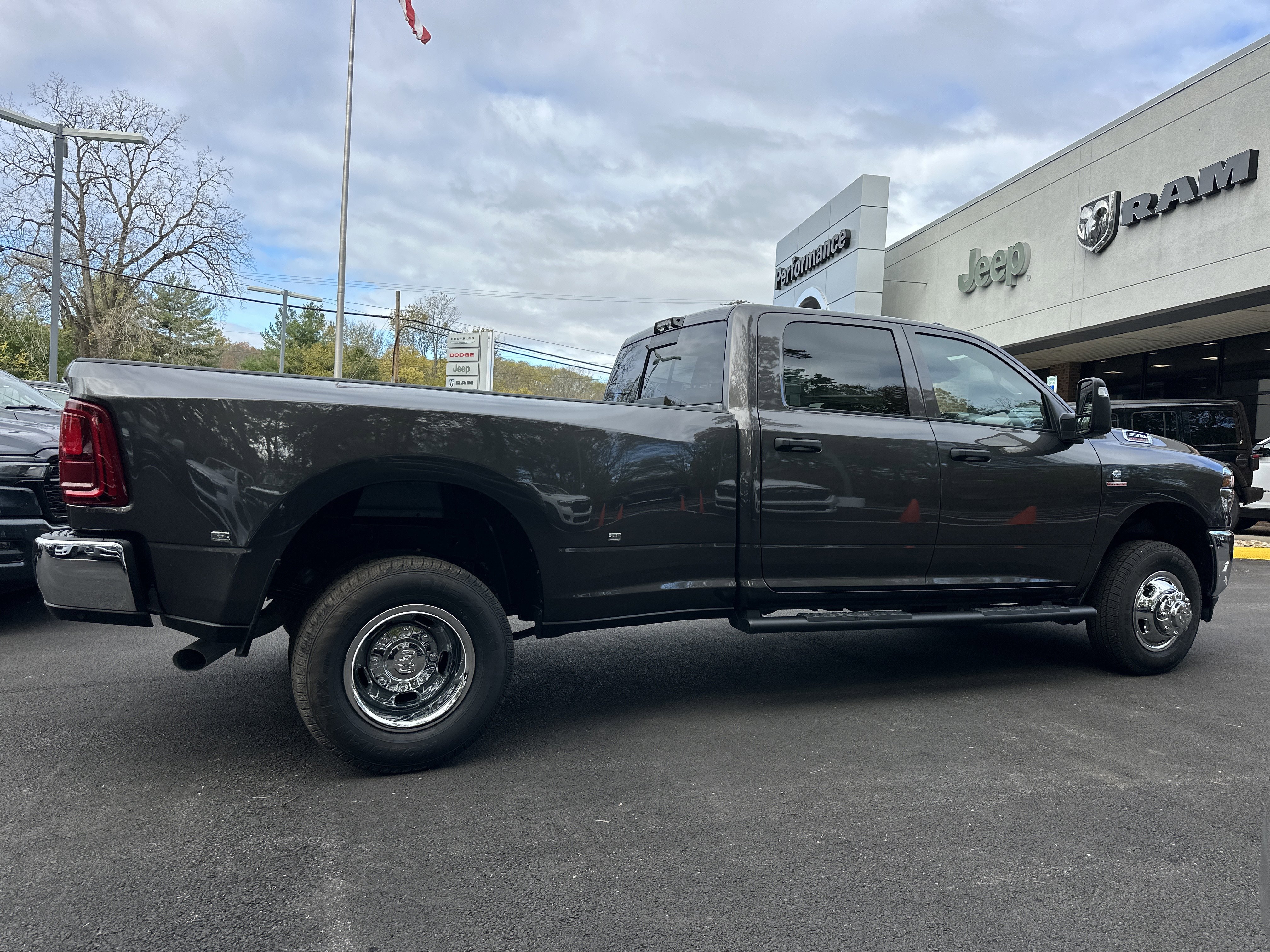 New 2026 RAM 3500 Tradesman image 16