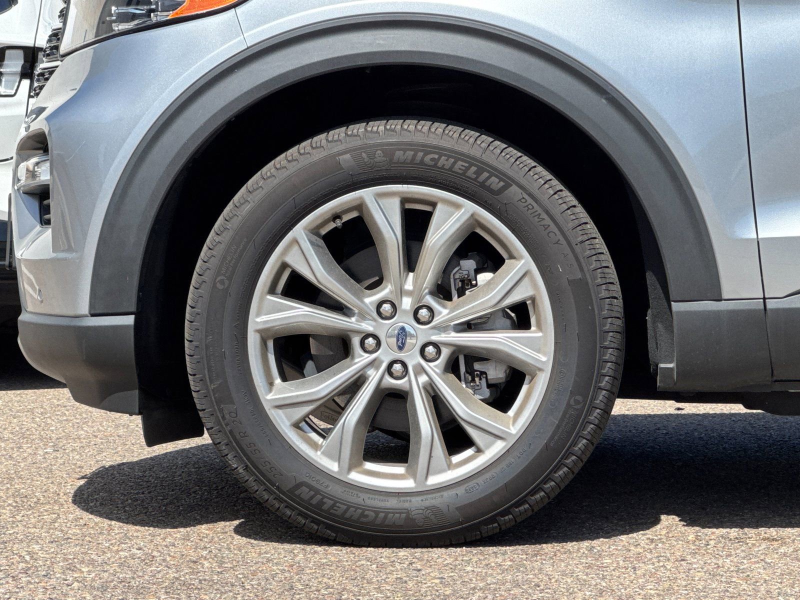 Used 2024 Ford Explorer XLT w/ Equipment Group 202A image 34