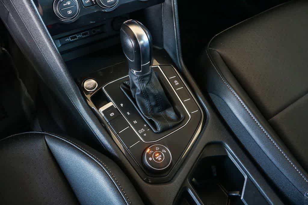 Used 2019 Volkswagen Tiguan SE w/ Panoramic Sunroof Package AWD/4WD image 21