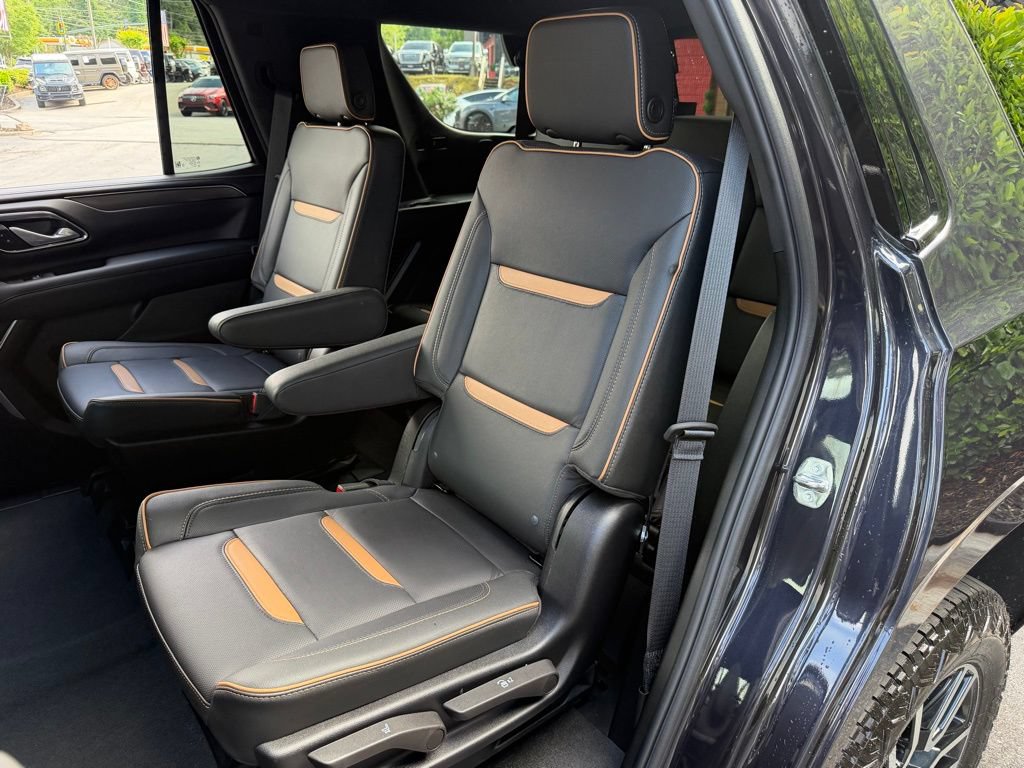 Used 2024 GMC Yukon AT4 w/ Max Trailering Package AWD/4WD image 32